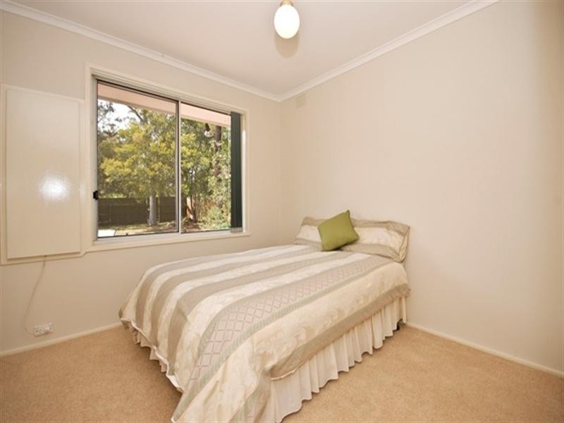 32 LEE ANN Crescent, Croydon VIC 3136