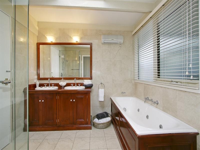 55-57 BROWNS Road, Montrose VIC 3765