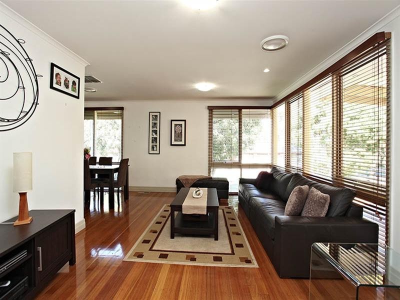 13 AVIS Court, Ringwood VIC 3134