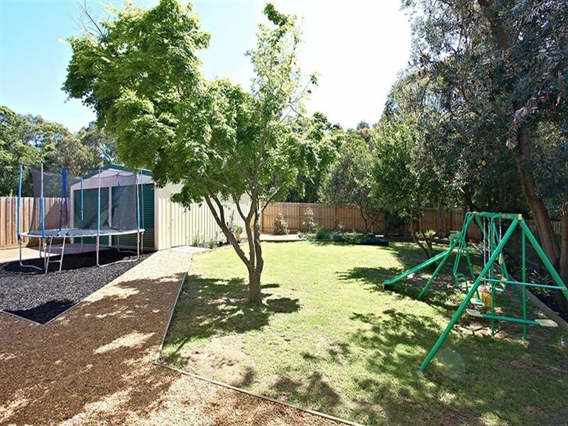 13 AVIS Court, Ringwood VIC 3134