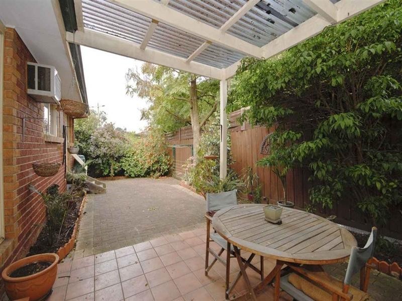 29 Beaufort Road, Croydon VIC 3136