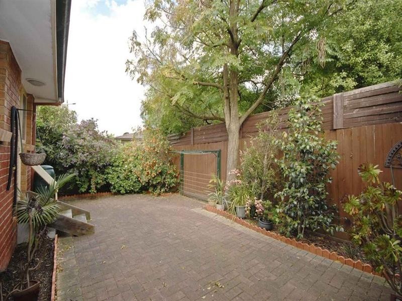 29 Beaufort Road, Croydon VIC 3136