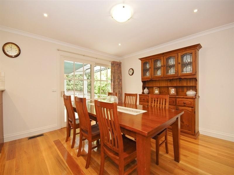 27 CLARKEDALE Rise, Kilsyth South VIC 3137