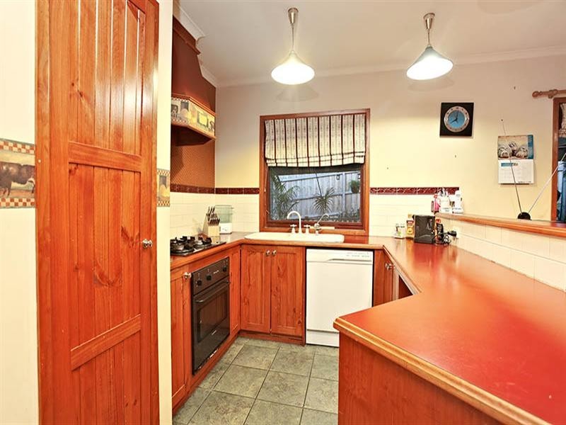 30A BELMONT ROAD West, Croydon VIC 3136