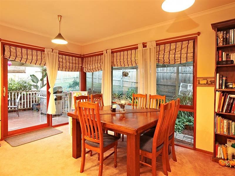 30A BELMONT ROAD West, Croydon VIC 3136