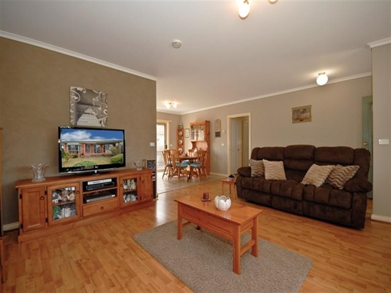 1, 425 MT DANDENONG Road, Croydon VIC 3136