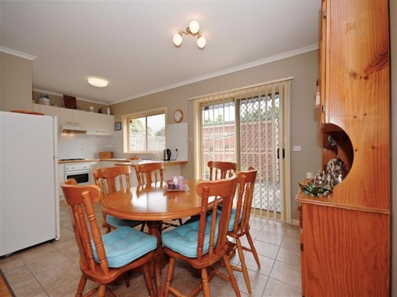 1, 425 MT DANDENONG Road, Croydon VIC 3136