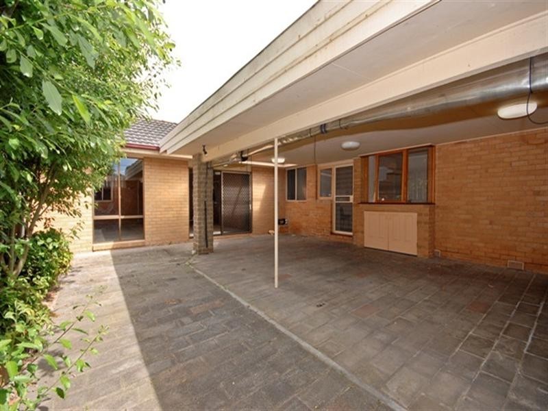 50 EXETER Road, Croydon North VIC 3136