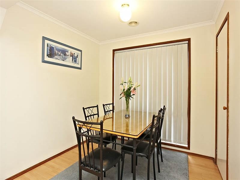 1 SCHOOL Walk, Croydon South VIC 3136