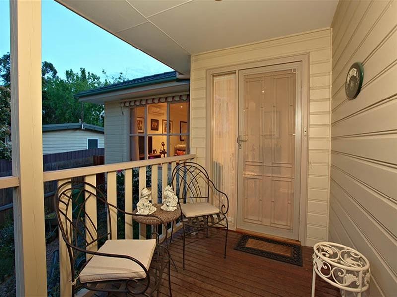 6 View Street, Croydon VIC 3136