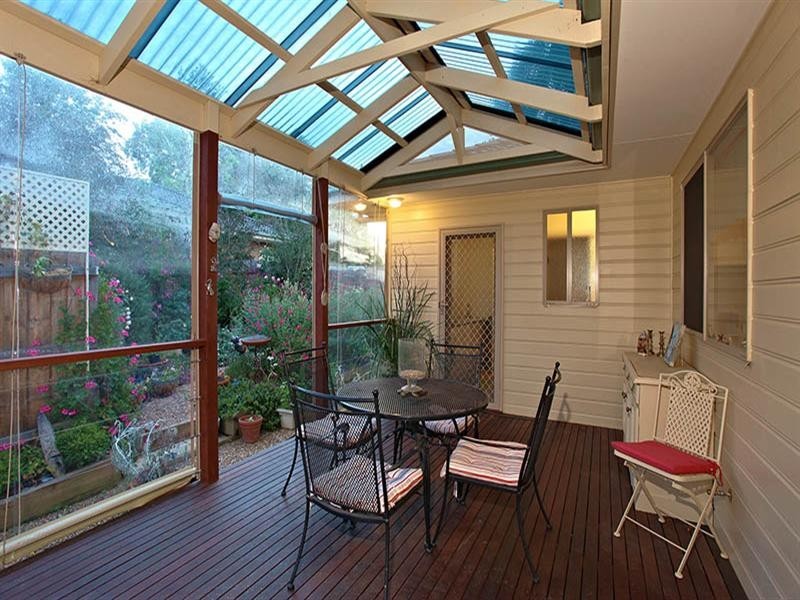 6 View Street, Croydon VIC 3136