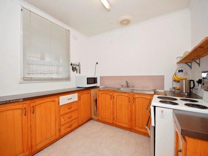 4/49 Diane Crescent, Croydon VIC 3136