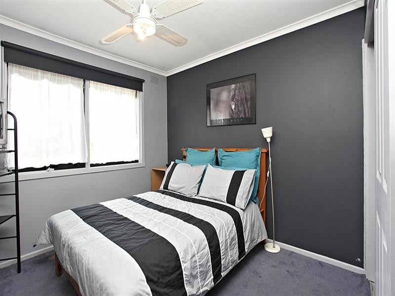 4 Arnold Street, Kilsyth VIC 3137