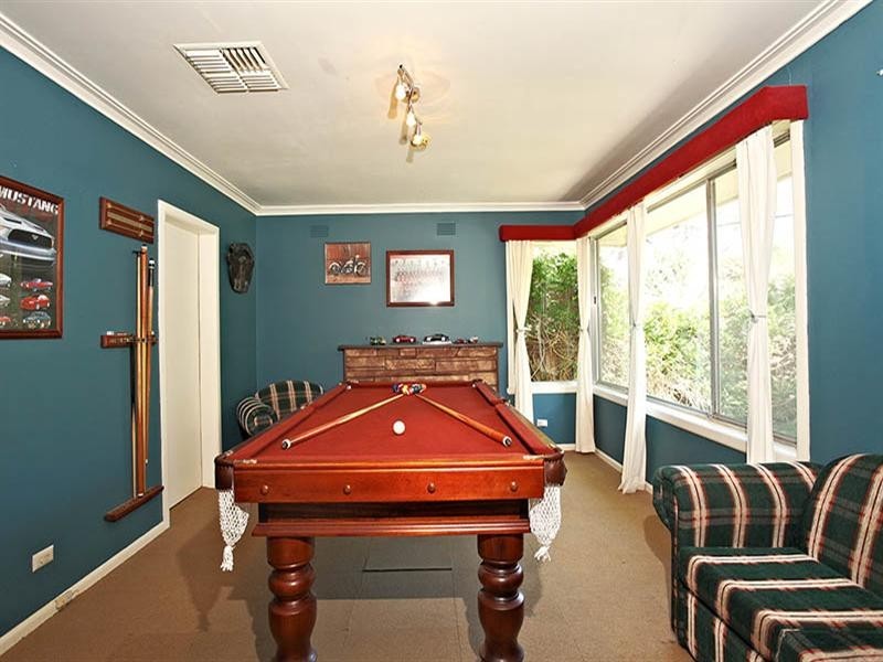 12 BRISTOL Court, Kilsyth VIC 3137