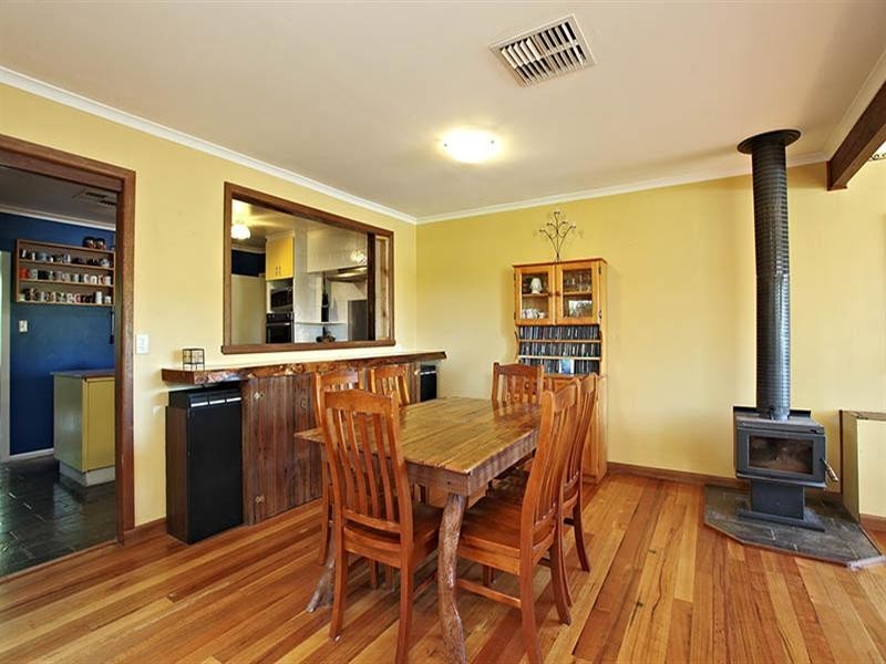 12 BRISTOL Court, Kilsyth VIC 3137
