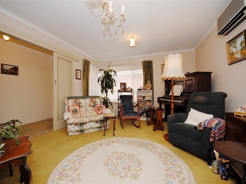 UNIT4/38 EASTFIELD Road, Ringwood East VIC 3135