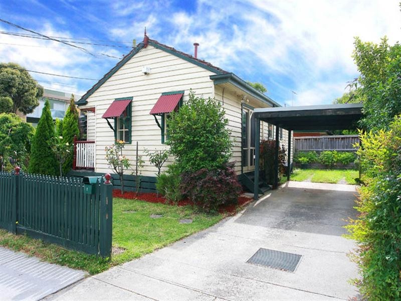 6 Churchill Street, Ringwood VIC 3134