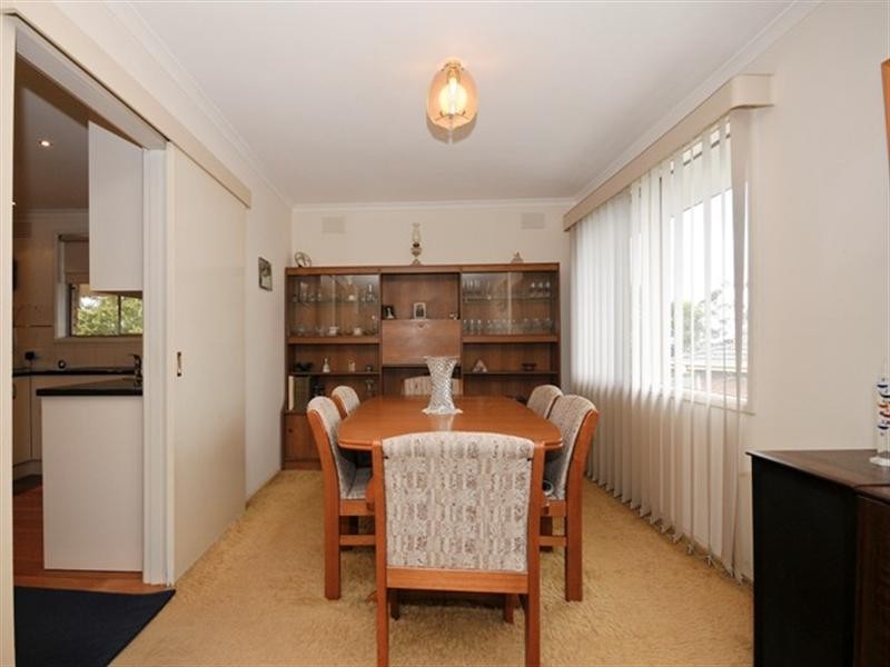 6 SPRINGSONG PASS, Chirnside Park VIC 3116