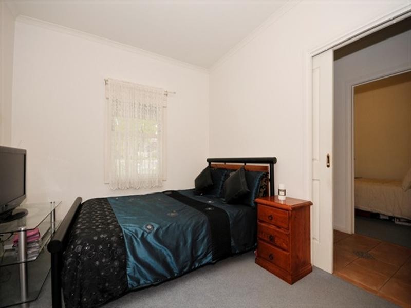 4 ROSEWOOD Place, Chirnside Park VIC 3116