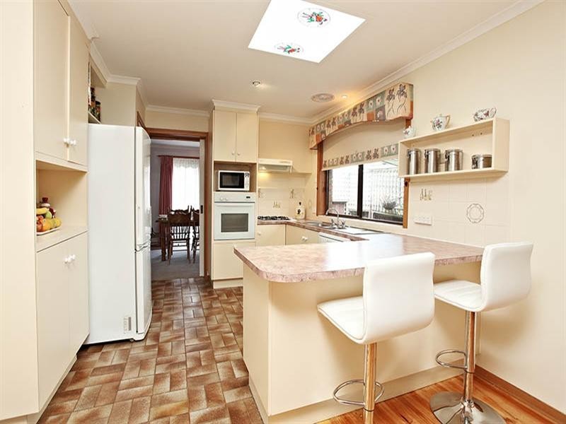 23 ROSEMARY Avenue, Croydon Hills VIC 3136