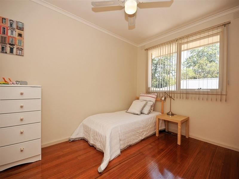 2 AMINGA Court, Croydon VIC 3136