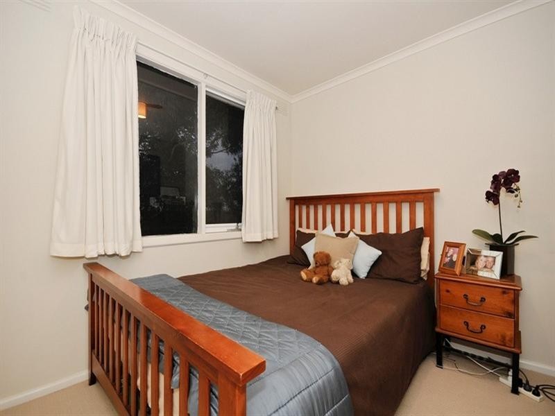 117 MANCHESTER Road, Mooroolbark VIC 3138