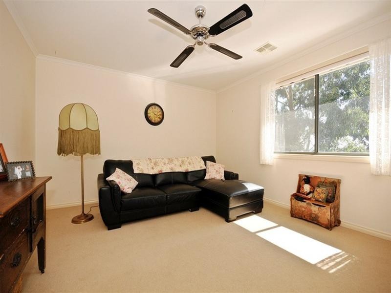 17 BASTOW Road, Lilydale VIC 3140