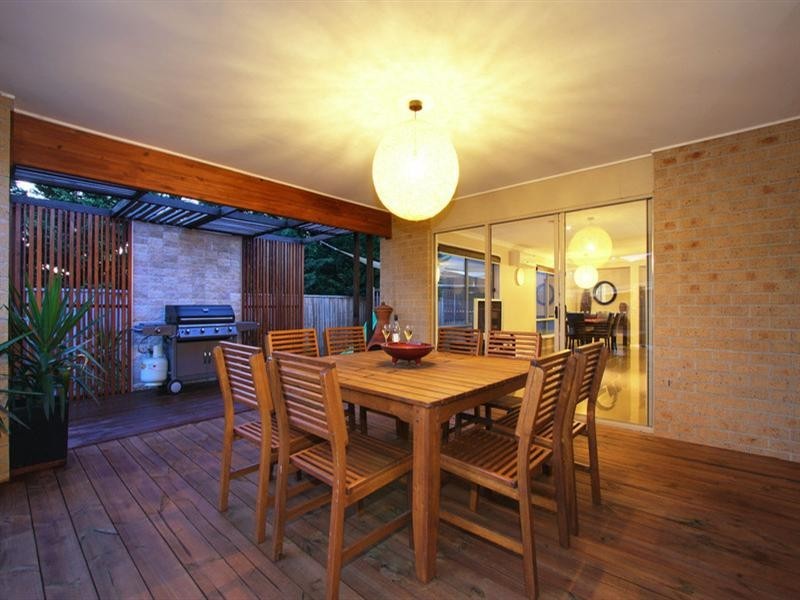 5 INGLEWOOD Close, Croydon VIC 3136