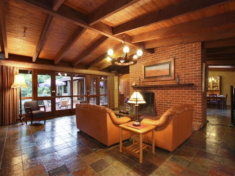 200 WONGA Road, Warranwood VIC 3134