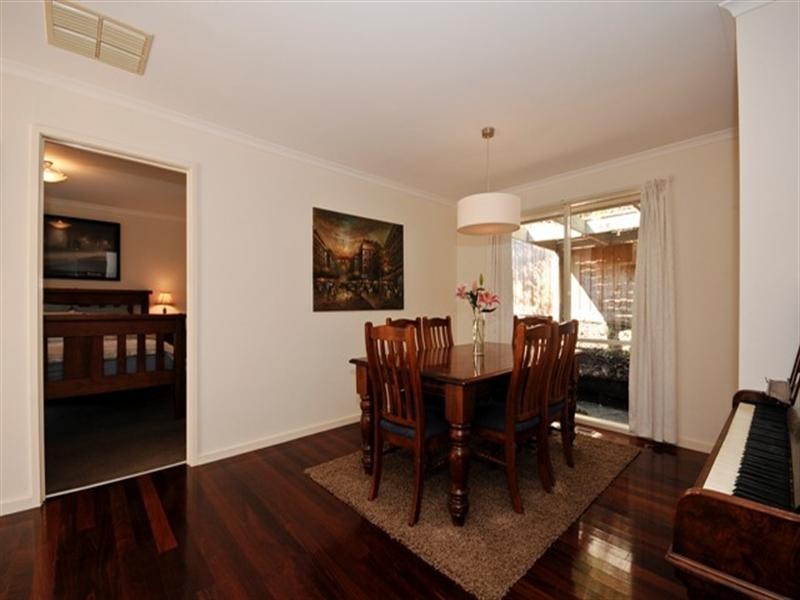 13 HIGHLEIGH Court, Mooroolbark VIC 3138