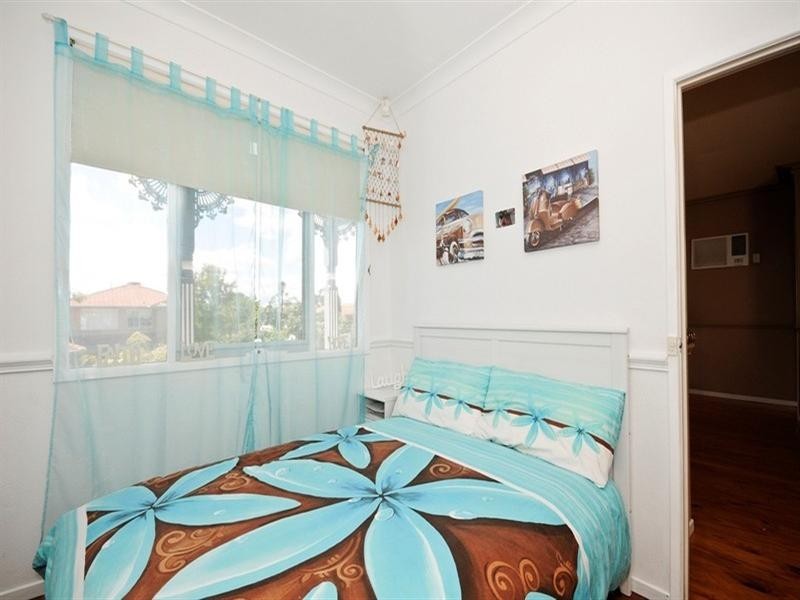 13 YERING Place, Chirnside Park VIC 3116