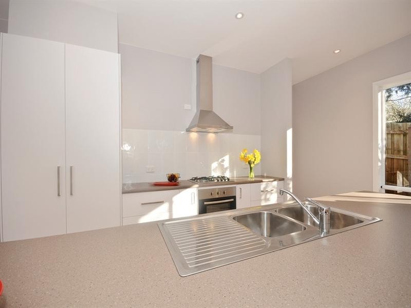 11a GLEN DHU Road, Kilsyth VIC 3137