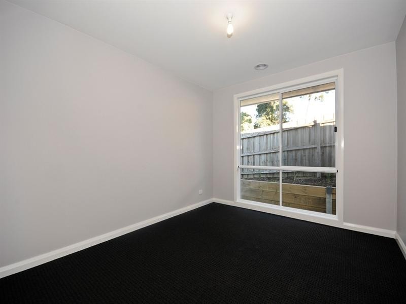 11a GLEN DHU Road, Kilsyth VIC 3137