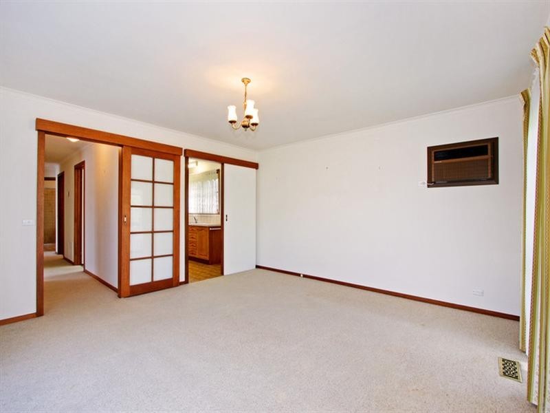 U1/17 – 19 Leigh Road, Croydon VIC 3136