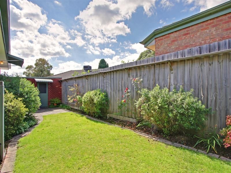 U1/17 – 19 Leigh Road, Croydon VIC 3136