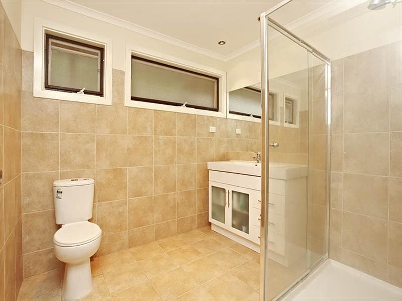 74 LAURISTON Drive, Coldstream VIC 3770