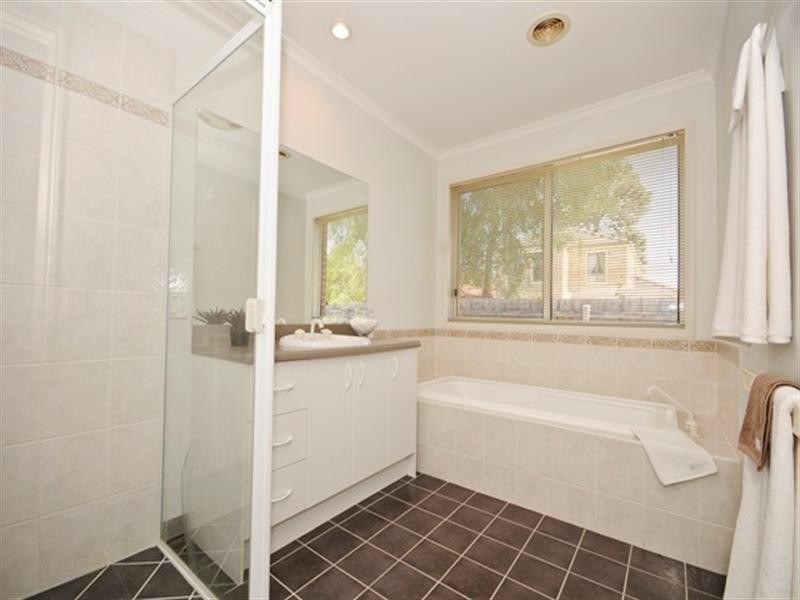 14 EDEN Way, Kilsyth VIC 3137