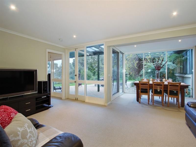 118 BRYSONS Road, Warrandyte South VIC 3134