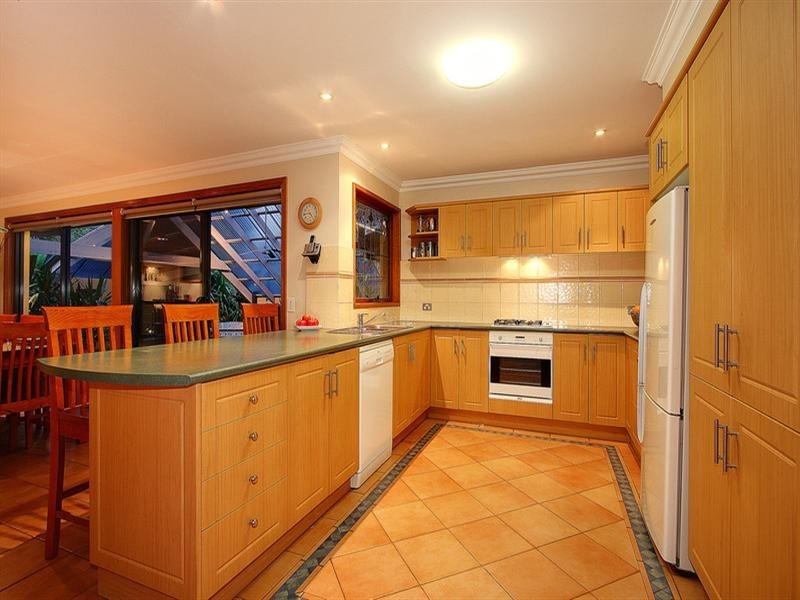 20 BOWNESS Court, Croydon Hills VIC 3136