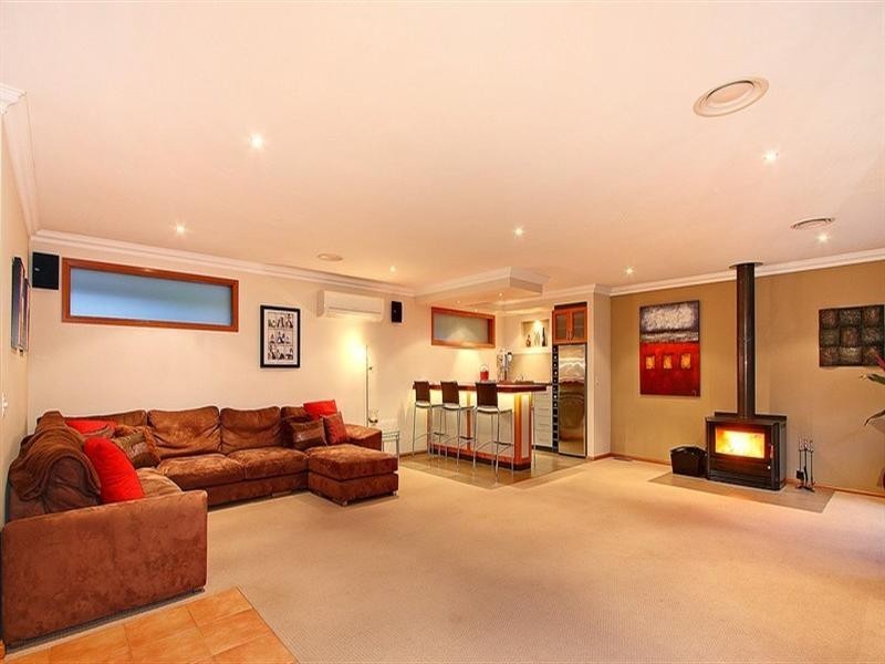 20 BOWNESS Court, Croydon Hills VIC 3136