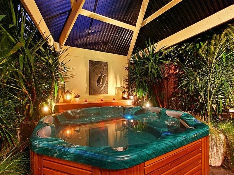 20 BOWNESS Court, Croydon Hills VIC 3136