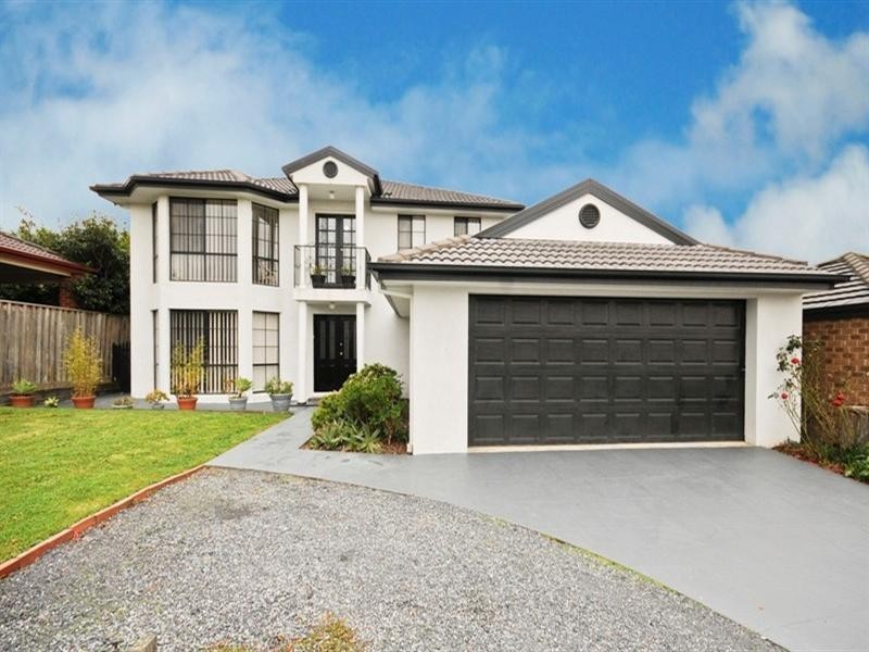 31 STRATHFIELD Parade, Croydon VIC 3136