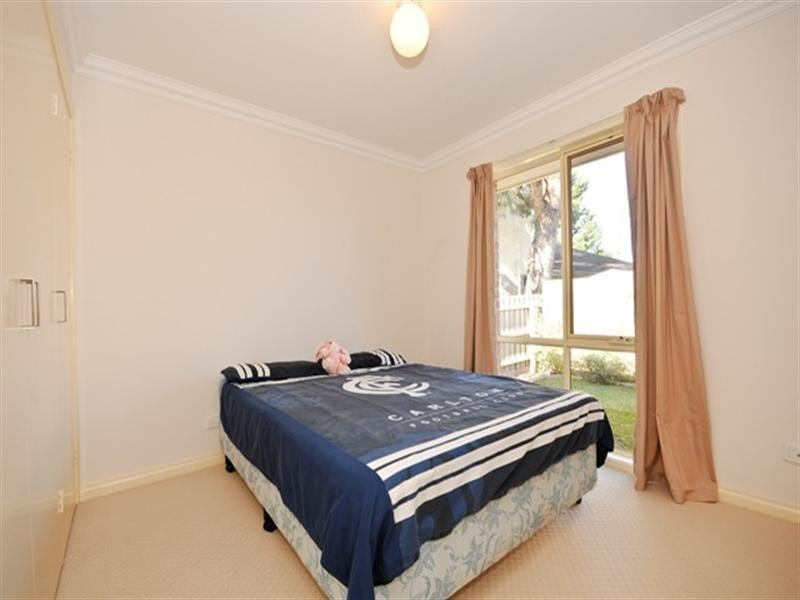 5 Monaro Court, Mooroolbark VIC 3138