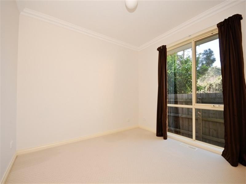 5 Monaro Court, Mooroolbark VIC 3138