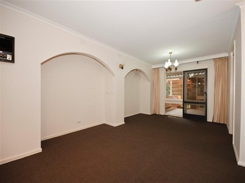 9 Brenda Court, Croydon VIC 3136