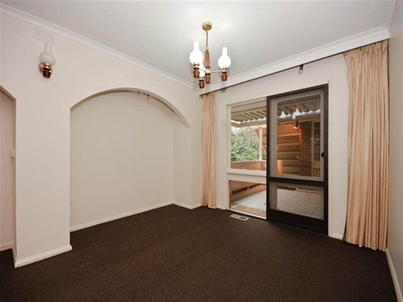 9 Brenda Court, Croydon VIC 3136