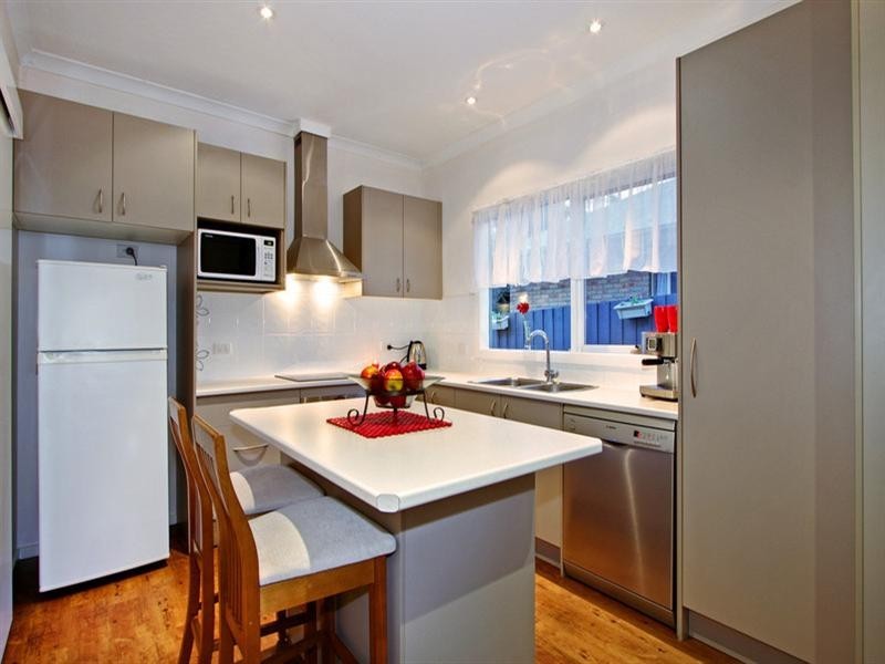 3 ZEALANDIA Road, Croydon North VIC 3136