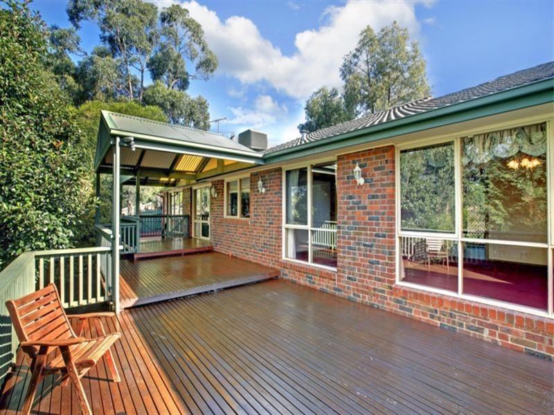 55 Croydon Hills Drive, Croydon Hills VIC 3136