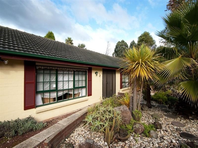 9 KINTA Court, Croydon North VIC 3136