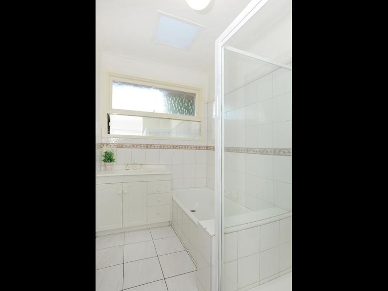 17 DILLON Court, Bayswater VIC 3153